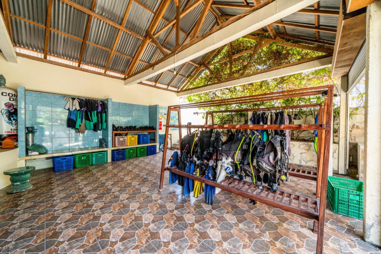 Ocean Sun Dive Resort Tulamben Екстериор снимка